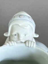 Porzellanfigur Schale Vase