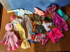 Mattel, Barbie Kleidung Konvolut 80er/90er Jahre,gebraucht guter Zustand