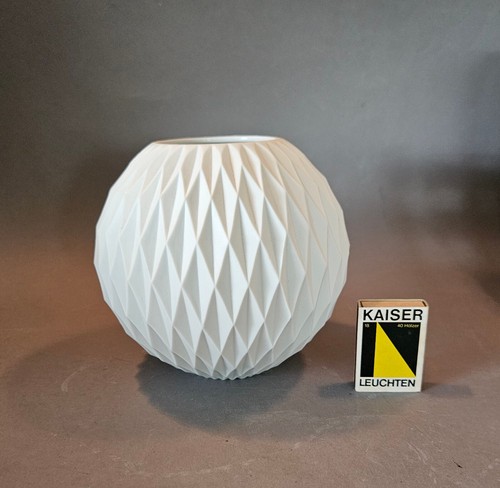 Vintage thomas vase - vintage,