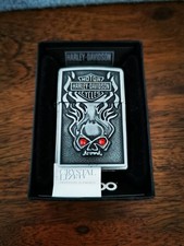 Zippo Harley Davidson Flaming Skull Swarovski