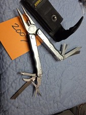 1 Leatherman BLAST Multi Tool
