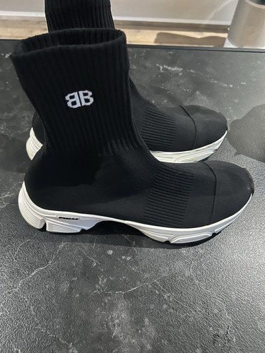 Sneaker in schwarz - sneaker,