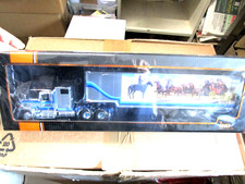 GMC General Koffer Auflieger