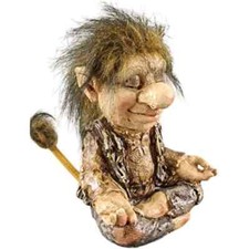 "Lotussitz" Troll sitzt im
