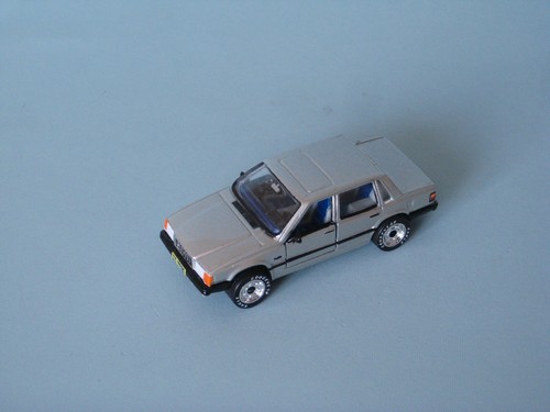 Matchbox volvo 760 silver - 760,