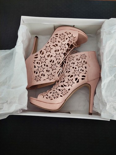 Catwalk highheels - catwalk,
