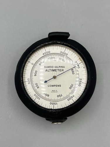 Vintage altimeter sundo alpina - vintage,