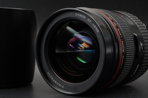 Canon 70mm 8 - 28-70mm, f/2.8