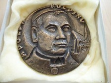 Bronzeplakette mit Portrait