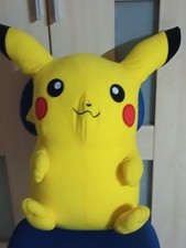 Riesen Pokemon Pikachu  Stofftier Plüschtier 2017