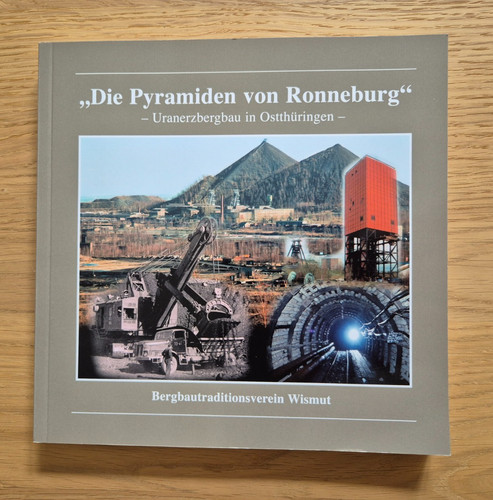 Buch die pyramiden - ",