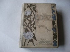Die Frau comme il faut. (Die vollkommene Frau.) Mit zahlr. Beiträgen . Um 1895