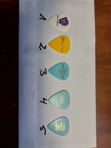 Guitar pick plec - pick, purple