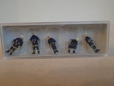 Preiser Feuerwehrmänner in Einsatzkleidung blau Helm 10487 H0 1:87 OVP 5Fig