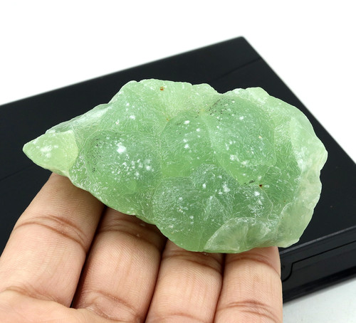 Natürlicher prehnit kristall - natürlicher,