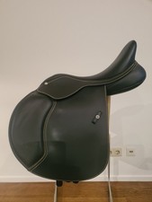 Wintec 500 Springsattel HART System  16,5 Zoll mit rotem Kopfeisen 