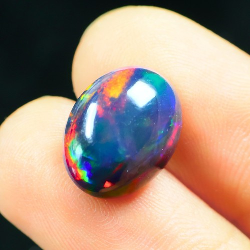 Schwarzer opal - ct,