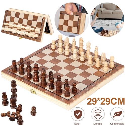Schachspiel mit schachfiguren - mit,