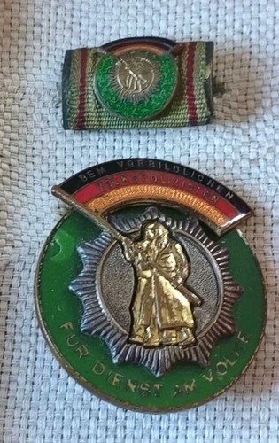 Original ehrenzeichen der - original,