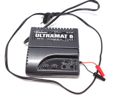 Graupner Ultramat 6 - funktionierendes Ladegerät -.