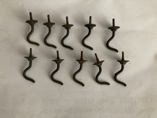 10 antike Aufhängehaken im