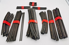 Arnold N Konvolut ca. 100 Stück Gleise Schienen gerade gebogen Sammlung