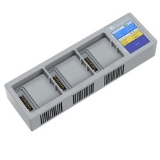 3-Slot Akku Ladegerät Digital