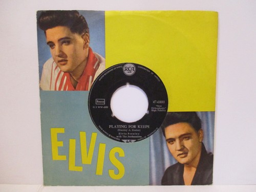 Elvis presley playing - ,