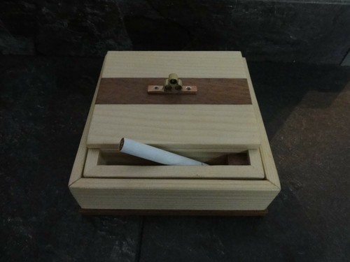 Zigarettenspender aus holz - zigarettenspender,