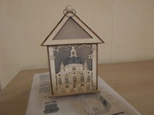 LUMIDA Xmas  Holzlaterne,Cut-Out-Design,Motiv mit Dresdner Frauenkirche, Timer