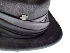 Vintage Hut schwarz H.T.B. Hutmanufactur mit gerafftem Band Damenhut ?