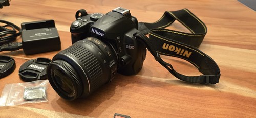 Nikon d3000 - nikon,