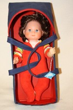 Schildkröt Puppe + Tragetasche braune Haare 41 cm Weichpuppe Schlafaugen