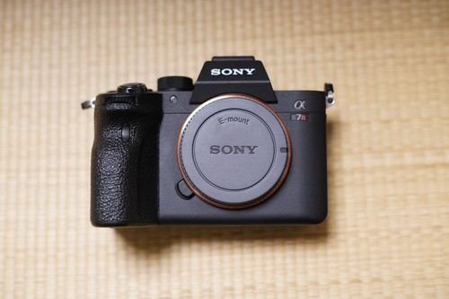 Sony a7r body - sony,