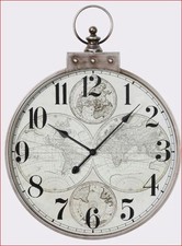 Wanduhr Silberfarben