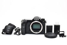 Near mint fujifilm gfx - fujifilm,