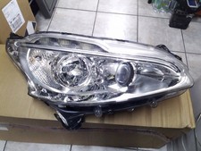 Orig. Scheinwerfer rechts - LED Tagfahrlicht Peugeot 208 68 VTI C 9802221680