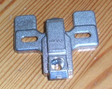 4 x Blum Möbel Schrank Scharnier Montageplatten Cabinet 175L630-01; 42,0 mm