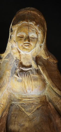 Holzfigur