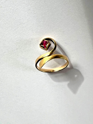 Gold 333 schwungvoller