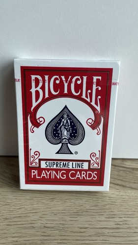 Bicycle supreme line playing - bicycle,