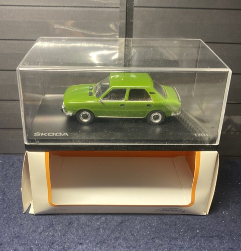 Abrex skoda 120l 1982 - 1:43,,