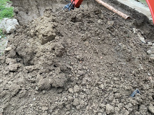 Sauberer erdaushub ohne - sauberer,