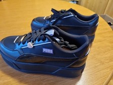 NEUE schwarze PUMA Plateausneaker, Gr. 40, Turnschuh, Sport, Sneaker, Fitness