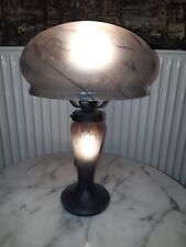 Alte Art Deco Französische Pilzlampe  sign. VIANNE beleuchteter Fuß Pilz Lampe