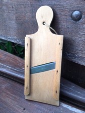 Antiker Gurkenhobel   Holz