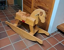 Altes Holzschaukelpferd Holz