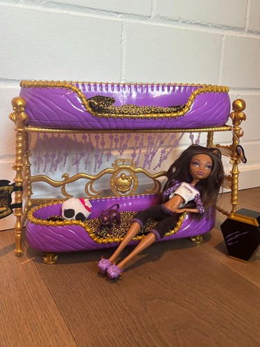 Monster high clawdeen - monster, wolf