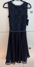 Schickes Spitze Kleid Swing