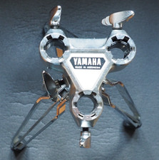 YAMAHA TRIPLE TOM HALTER MIT